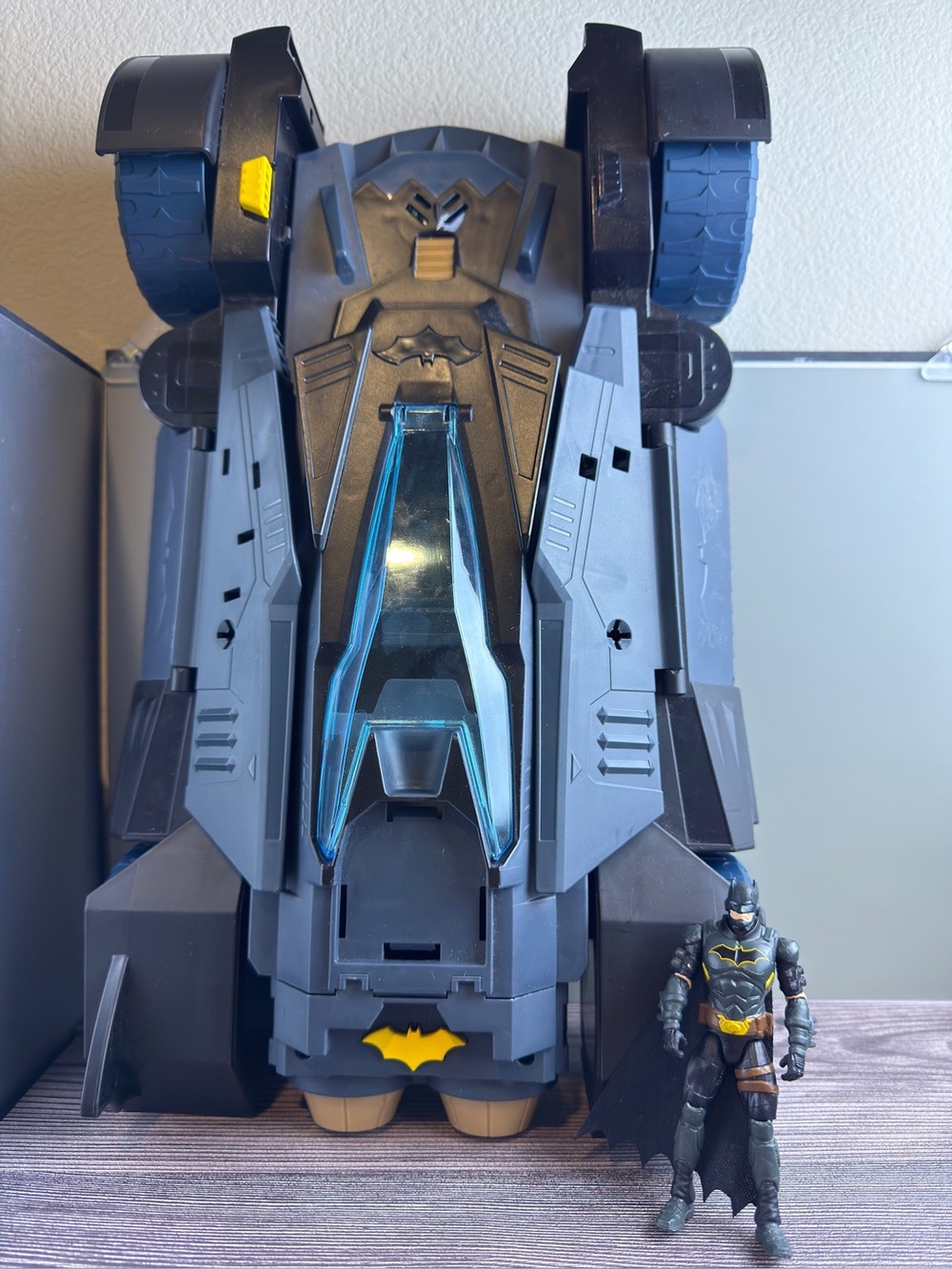 Batman Transforming Batmobile Batcave Playset w/ Batman Figure Lights & Sounds